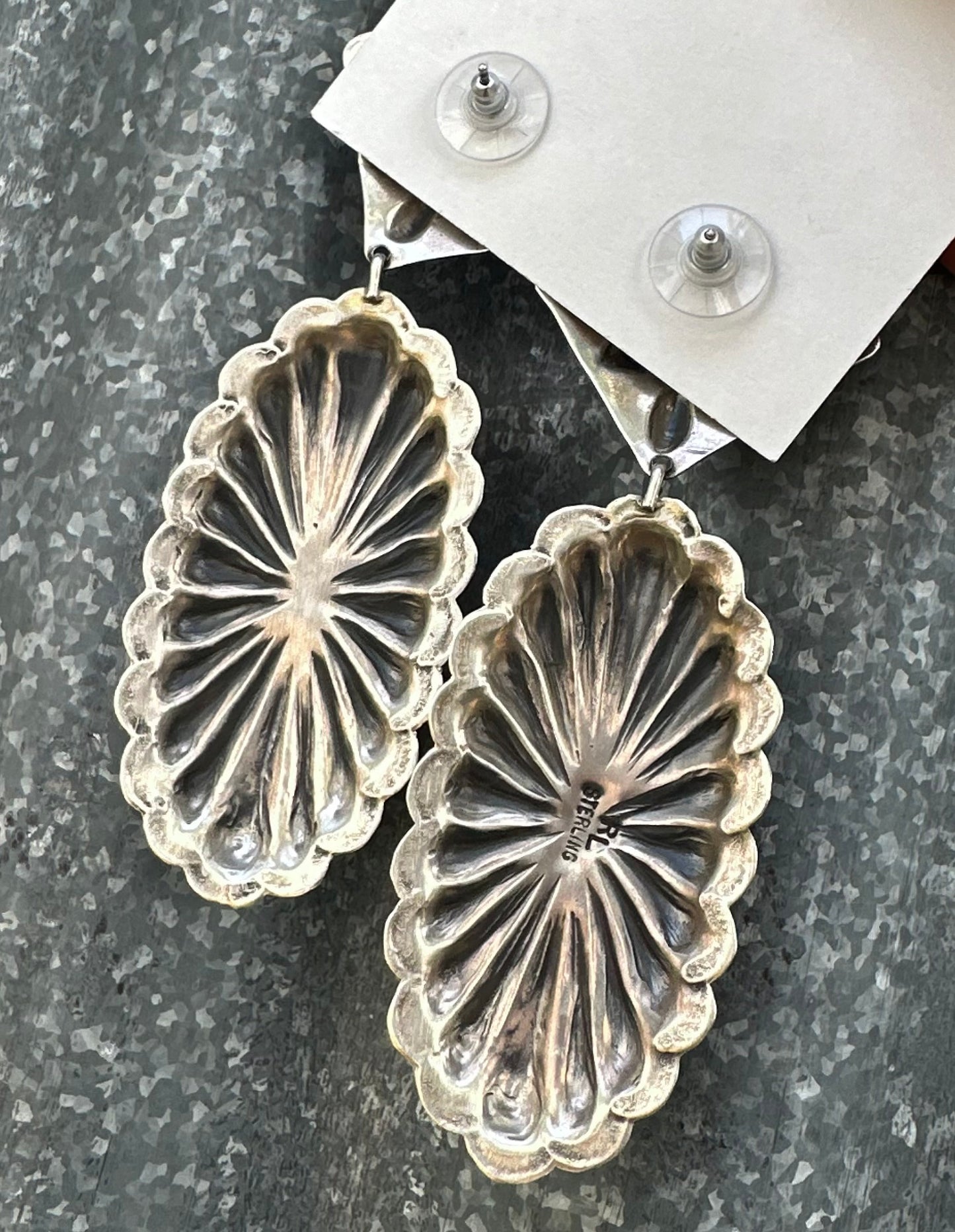 RED SPINY OYSTER CONCHO DANGLES