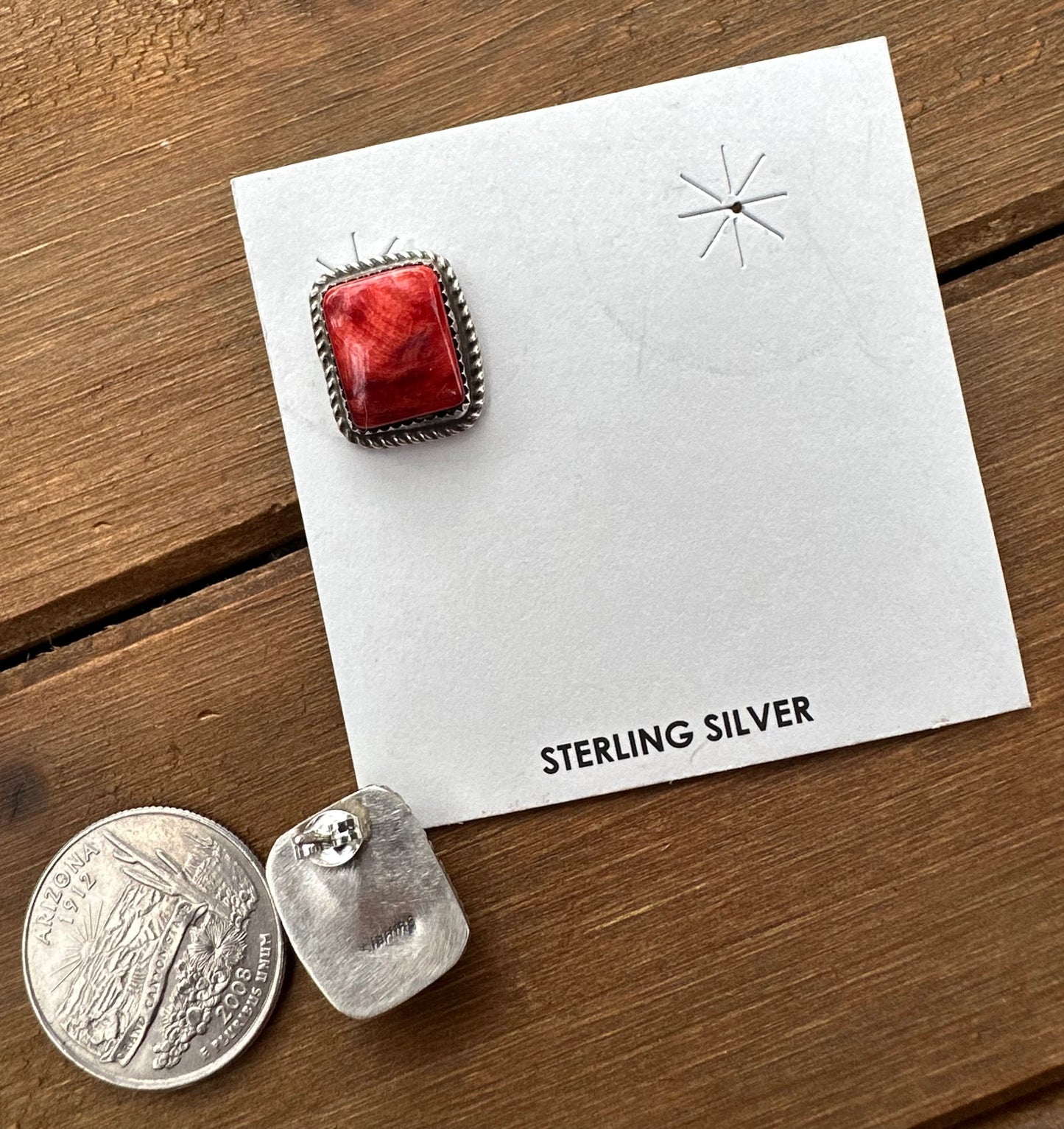RED SPINY OYSTER STUDS