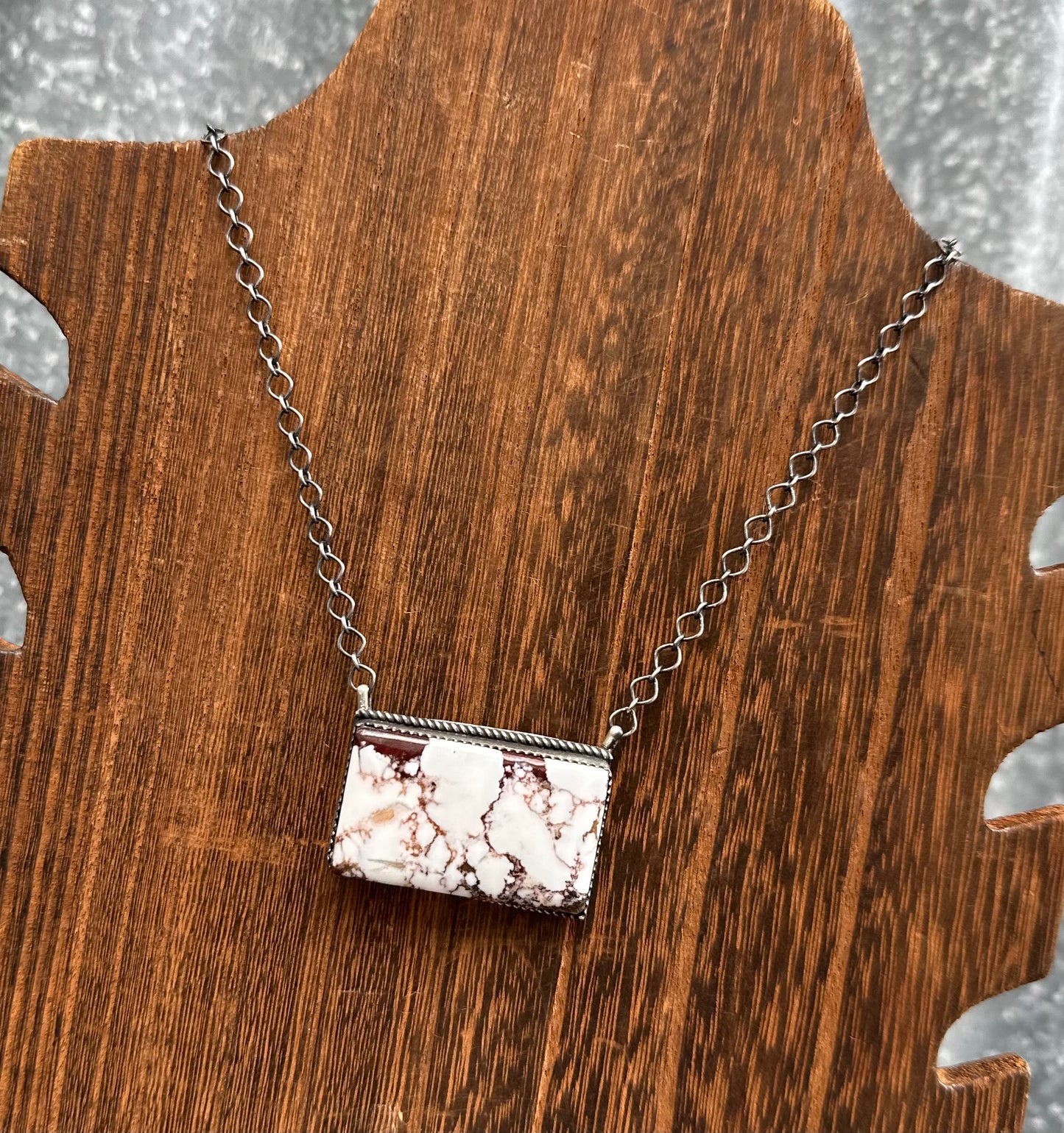 18” WILD HORSE VARISCITE BAR NECKLACE