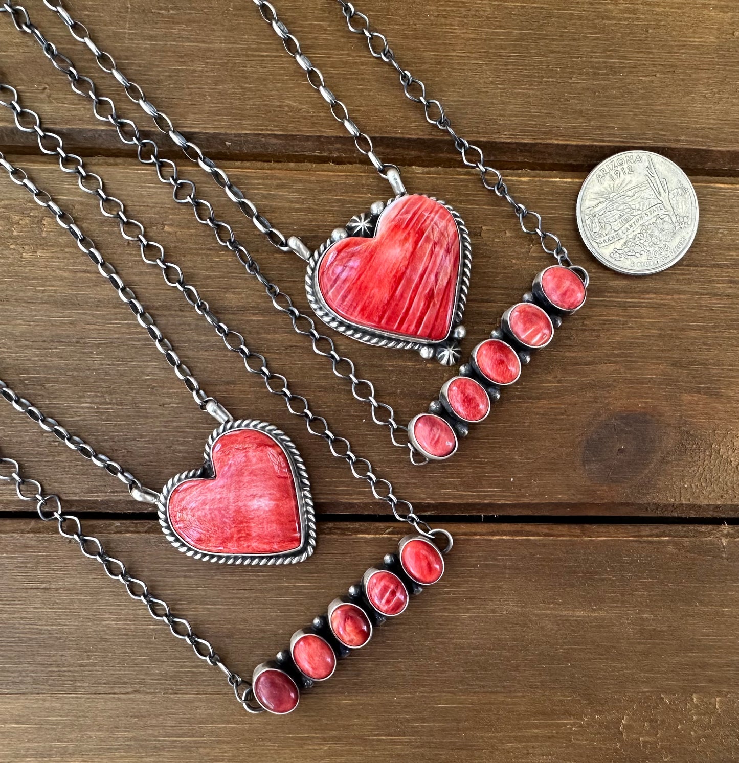 18” RED SPINY OYSTER MULTI STONE BAR NECKLACE