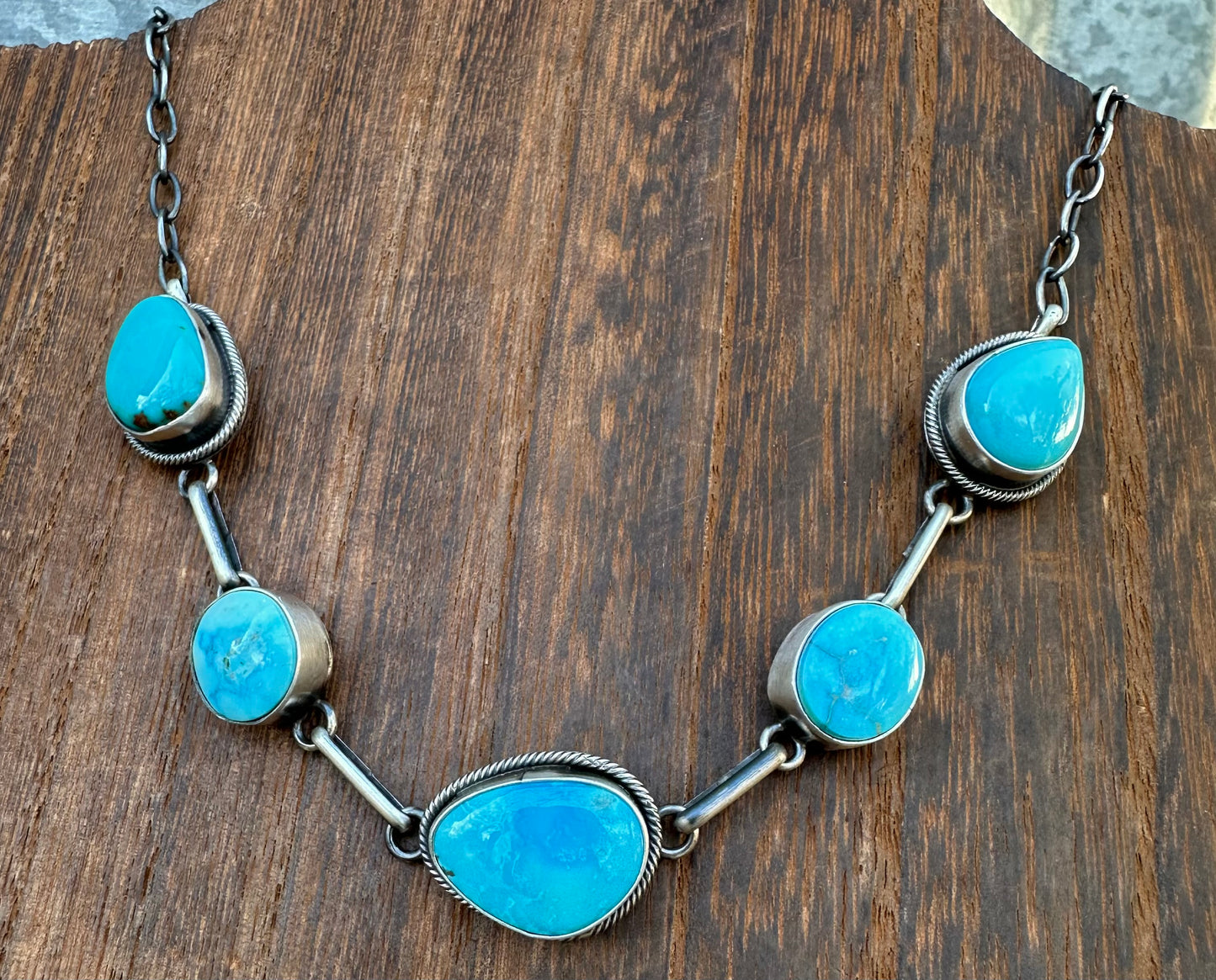 KINGMAN TURQUOISE CHOKER NECKLACE