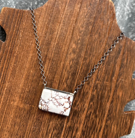 18” WILD HORSE VARISCITE BAR NECKLACE