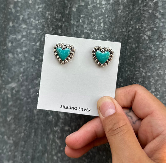 KINGMAN TURQUOISE HEART STUDS