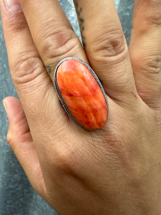 ORANGE SPINY OYSTER ADJUSTABLE RING