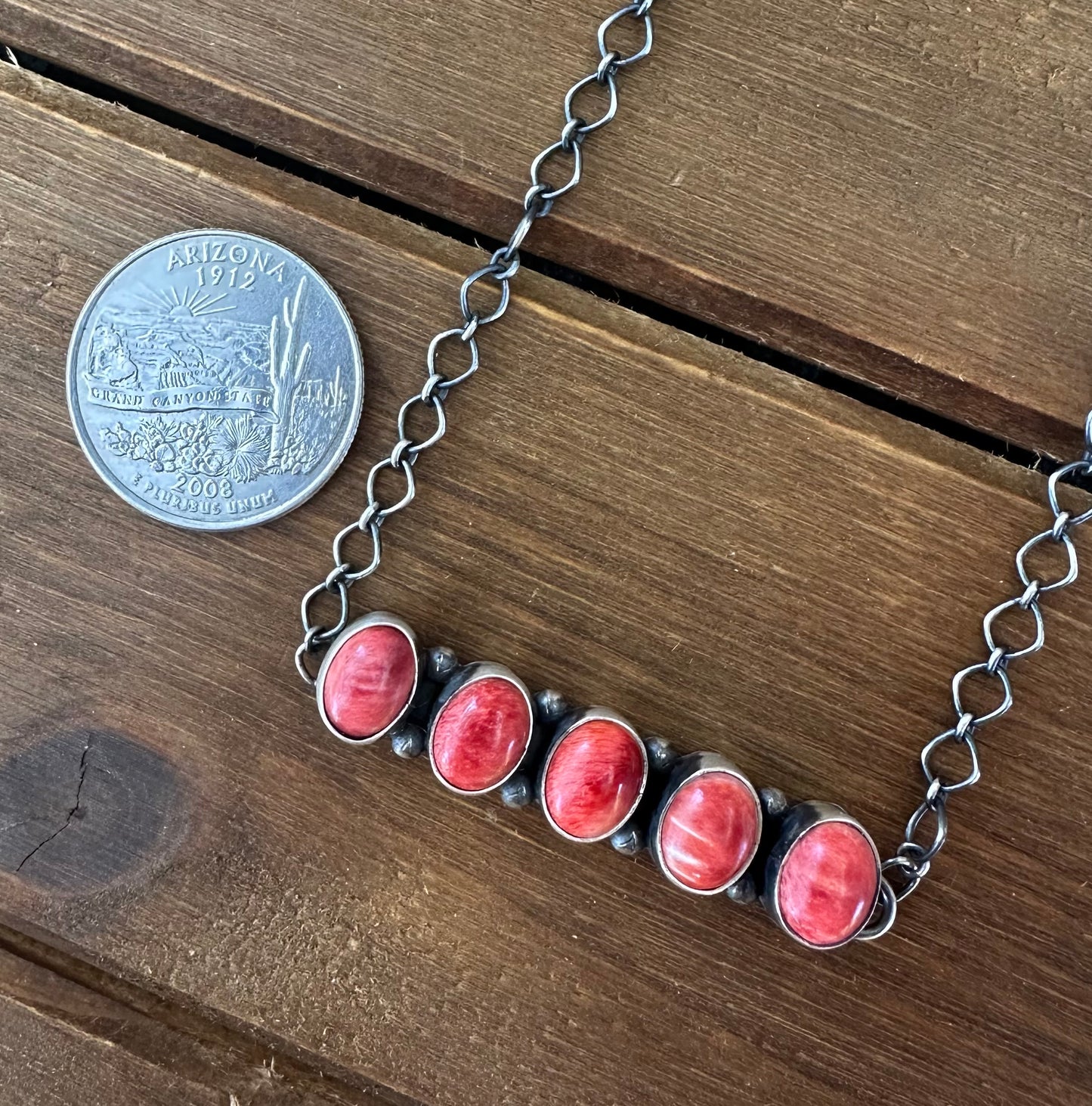 18” RED SPINY OYSTER MULTI STONE BAR NECKLACE