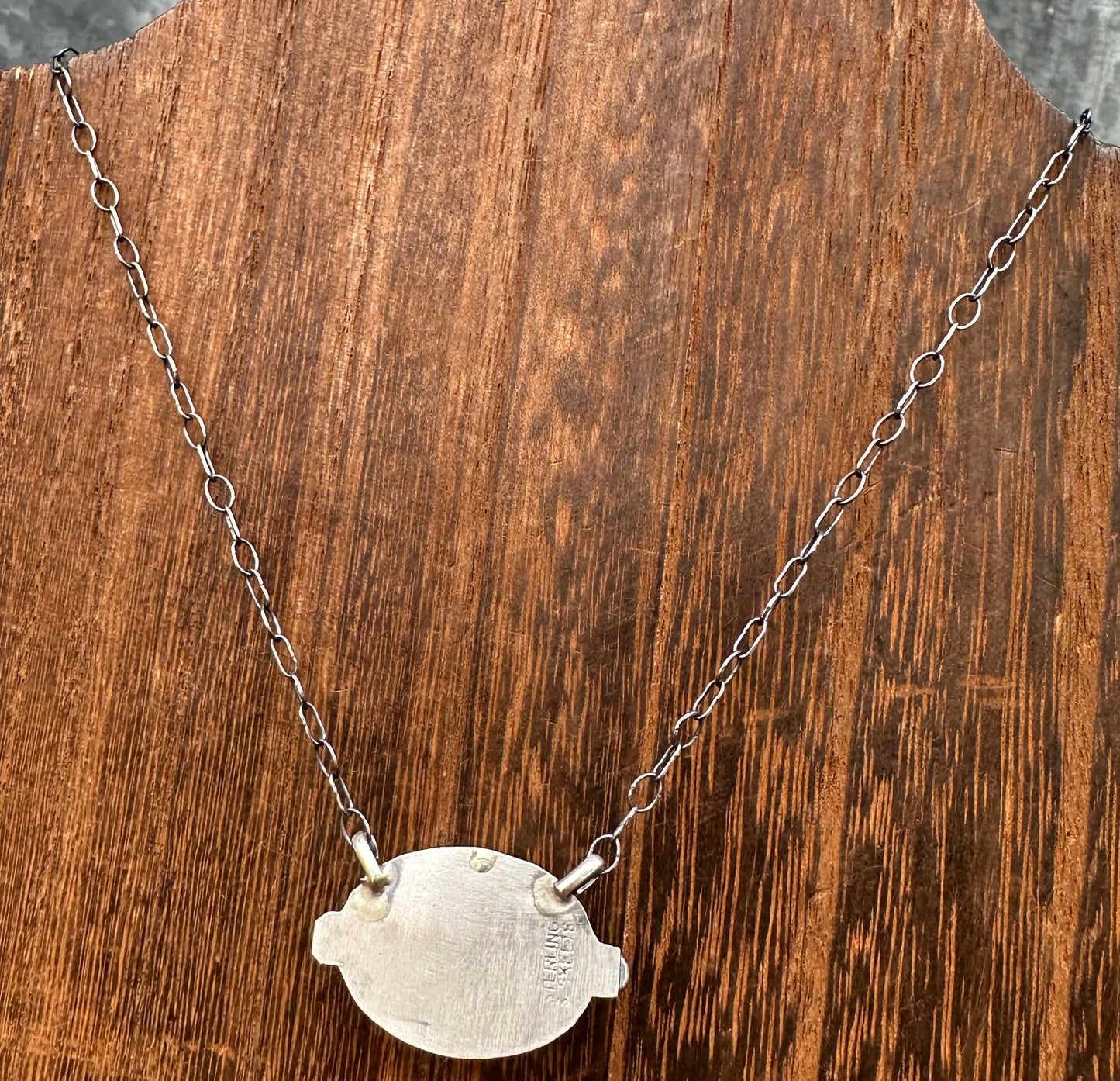 18” WEBBED KINGMAN TURQUOISE STARBURST DETAIL NECKLACE