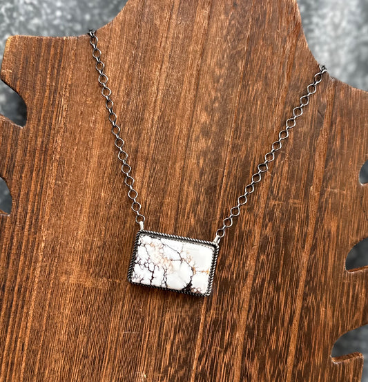 18” WILD HORSE VARISCITE BAR NECKLACE