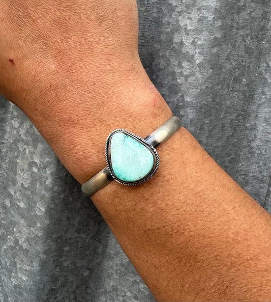 WHITE WATER TURQUOISE CUFF
