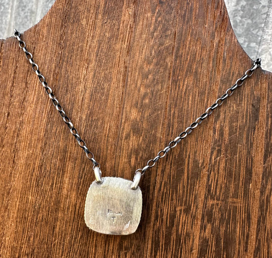 16” ORANGE SPINY OYSTER NECKLACE