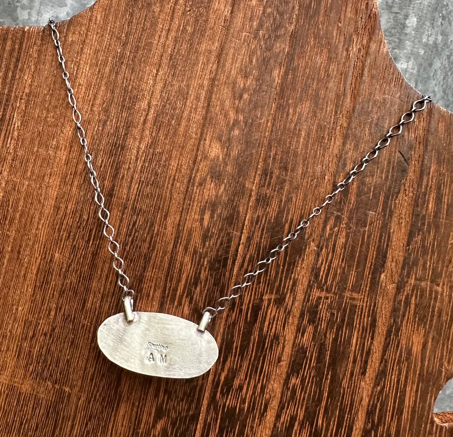 18” ORANGE SPINY OYSTER BAR NECKLACE