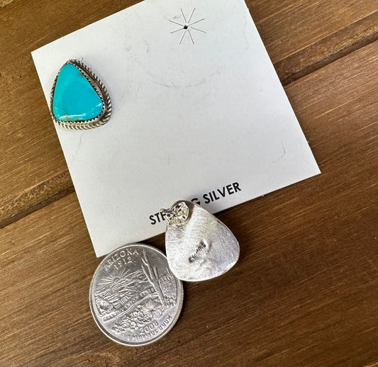 KINGMAN TURQUOISE STUDS