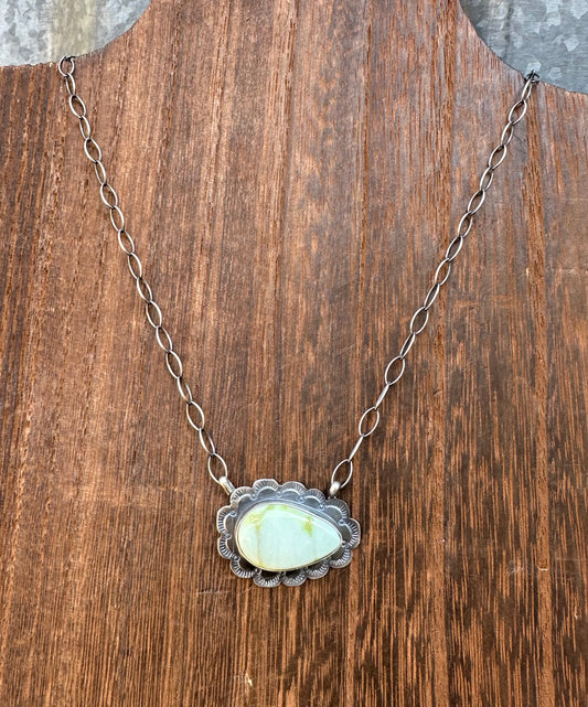 18” PALOMINO SCALLOPED NECKLACE