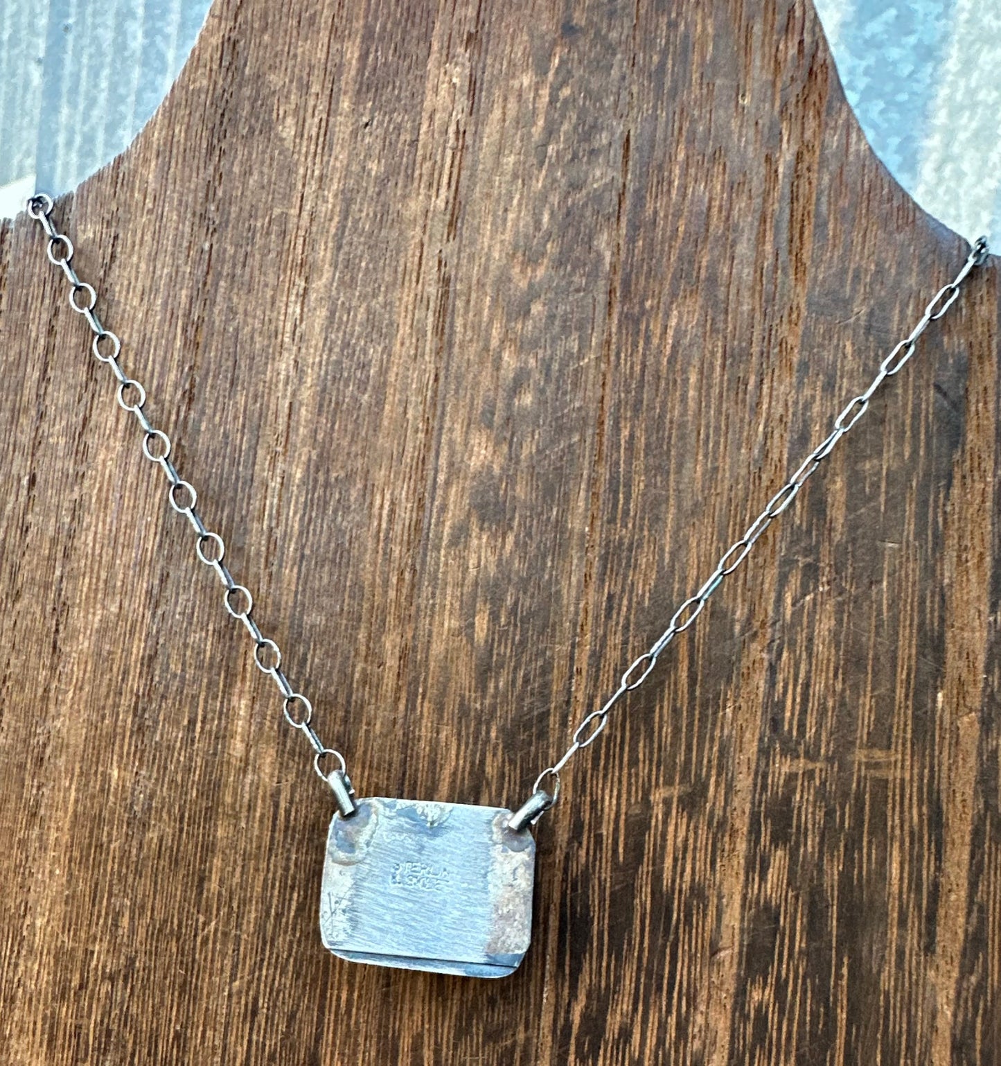 18” ORANGE SPINY OYSTER BAR NECKLACE