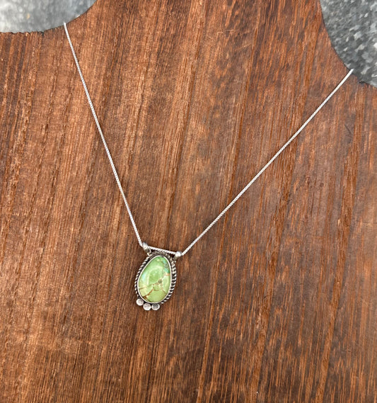 18” SONORAN GOLD TURQUOISE NECKLACE
