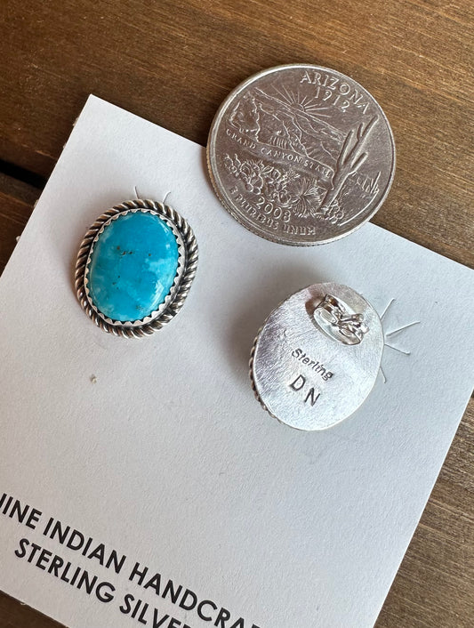 KINGMAN TURQUOISE STUDS