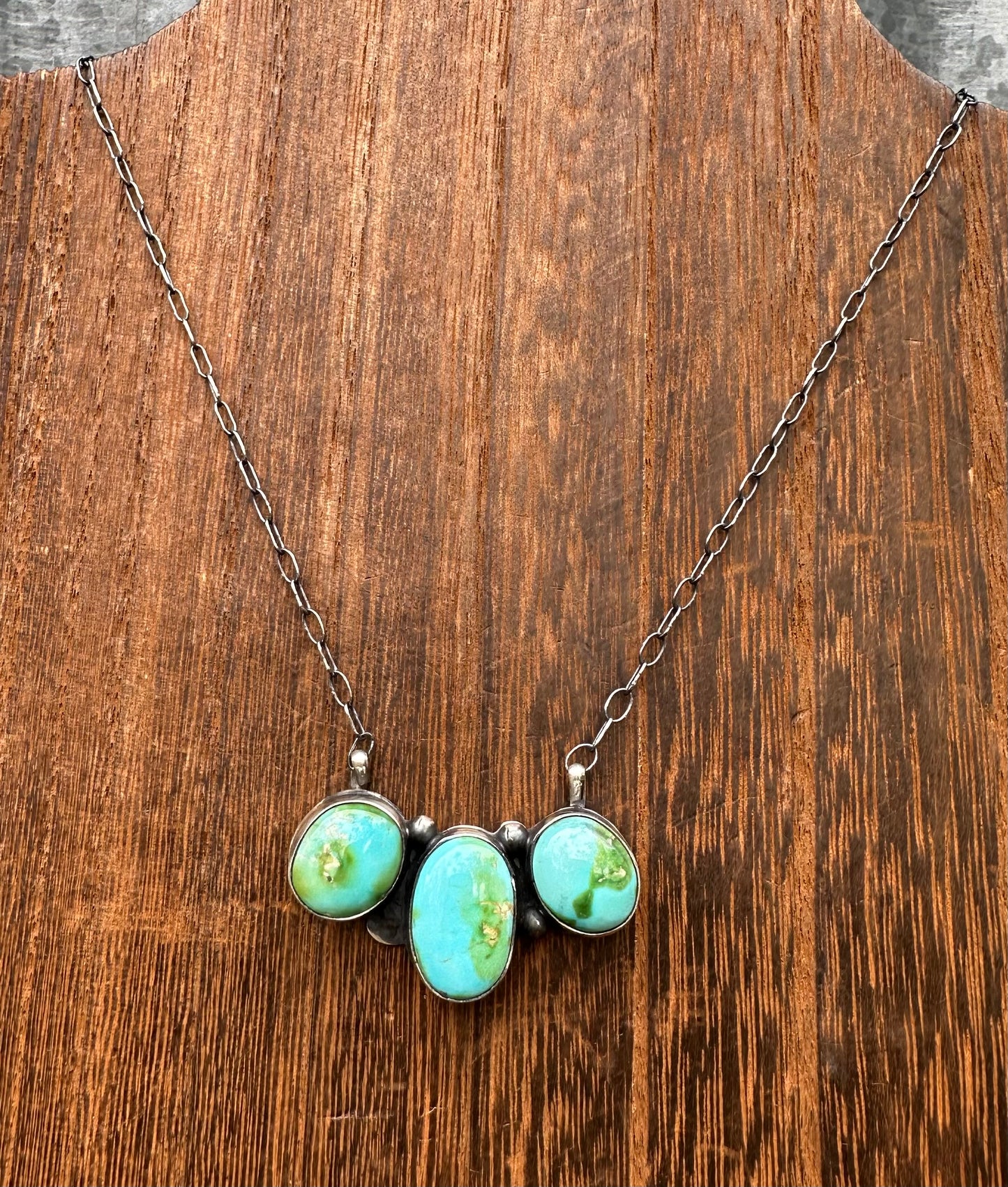 18” SONORAN GOLD TURQUOISE HALF CLUSTER NECKLACE