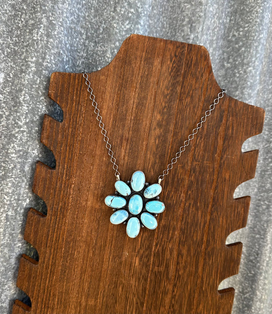 18” GOLDEN HILLS TURQUOISE CLUSTER NECKLACE