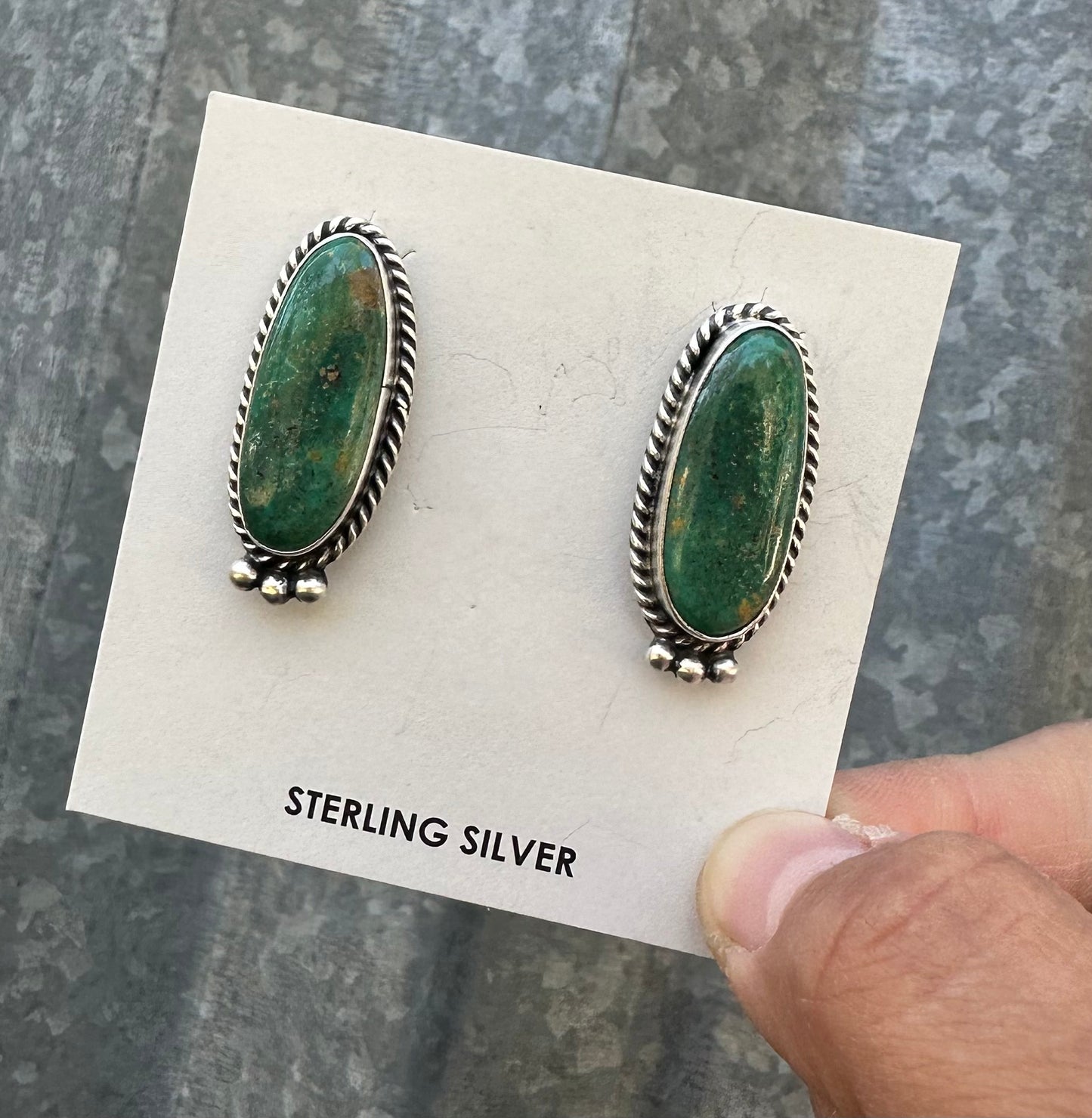 KINGMAN TURQUOISE STUDS