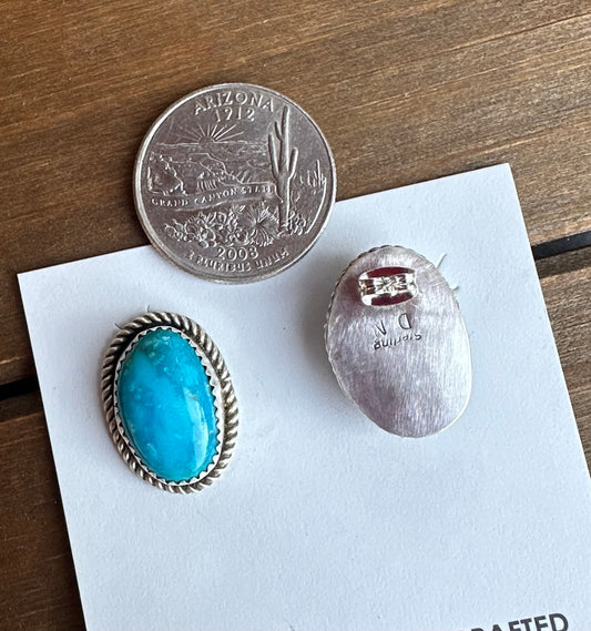 KINGMAN TURQUOISE STUDS