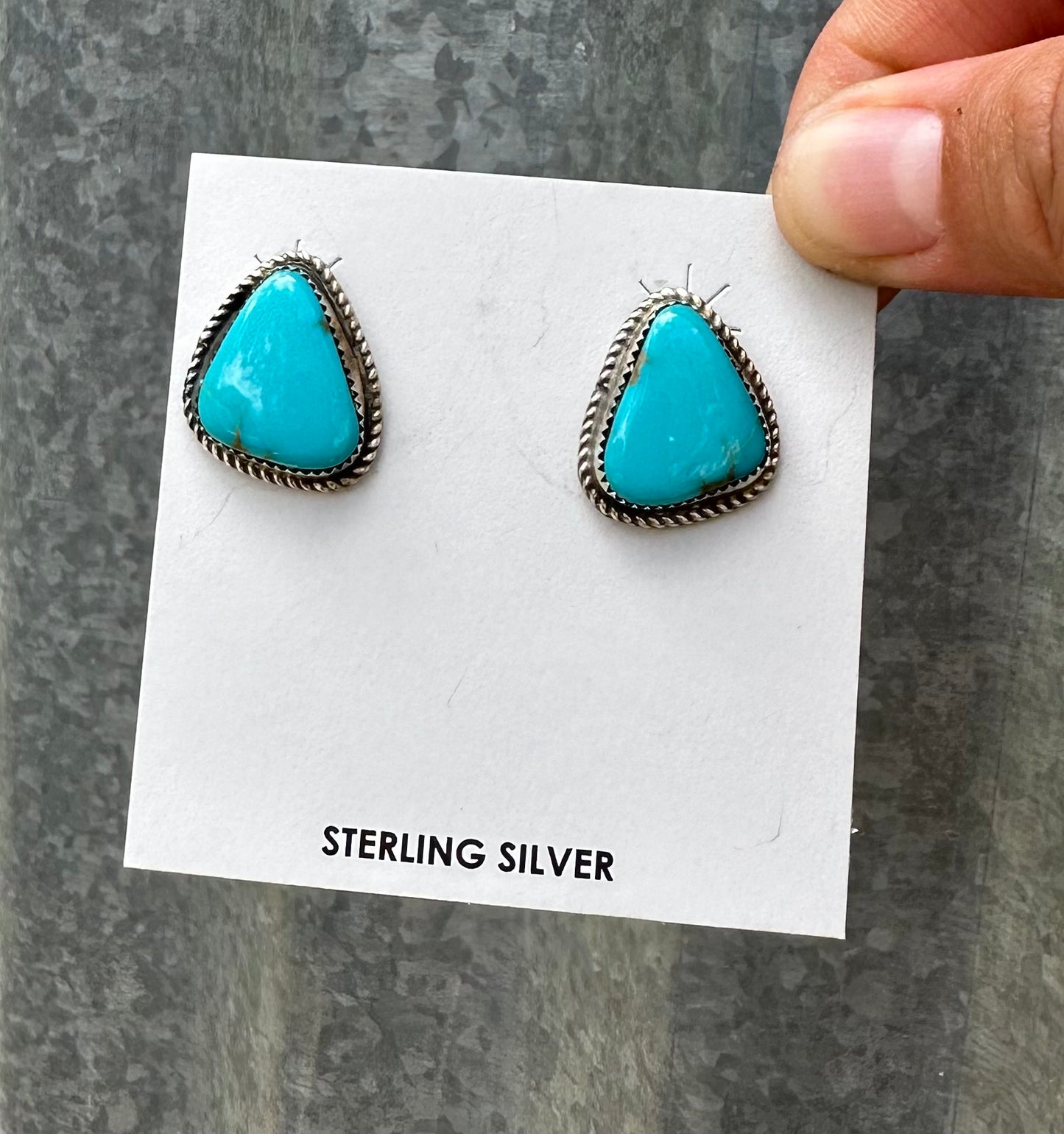 KINGMAN TURQUOISE STUDS