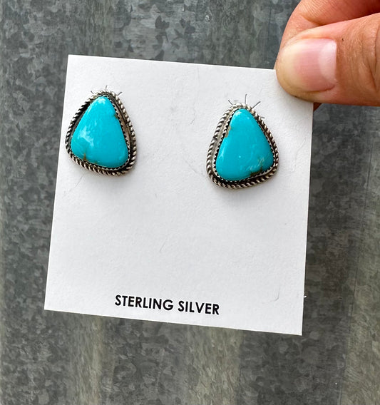 KINGMAN TURQUOISE STUDS