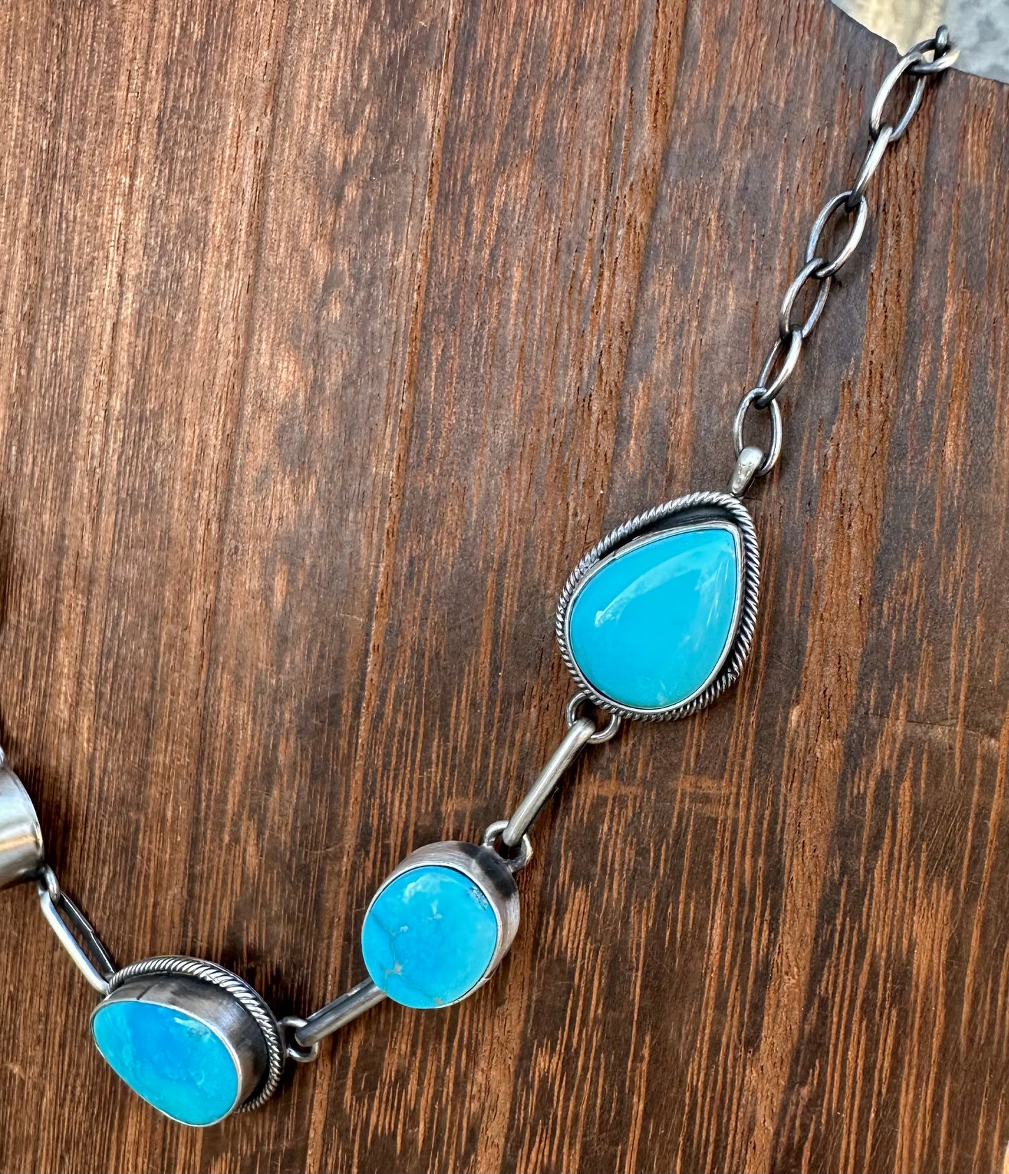 KINGMAN TURQUOISE CHOKER NECKLACE