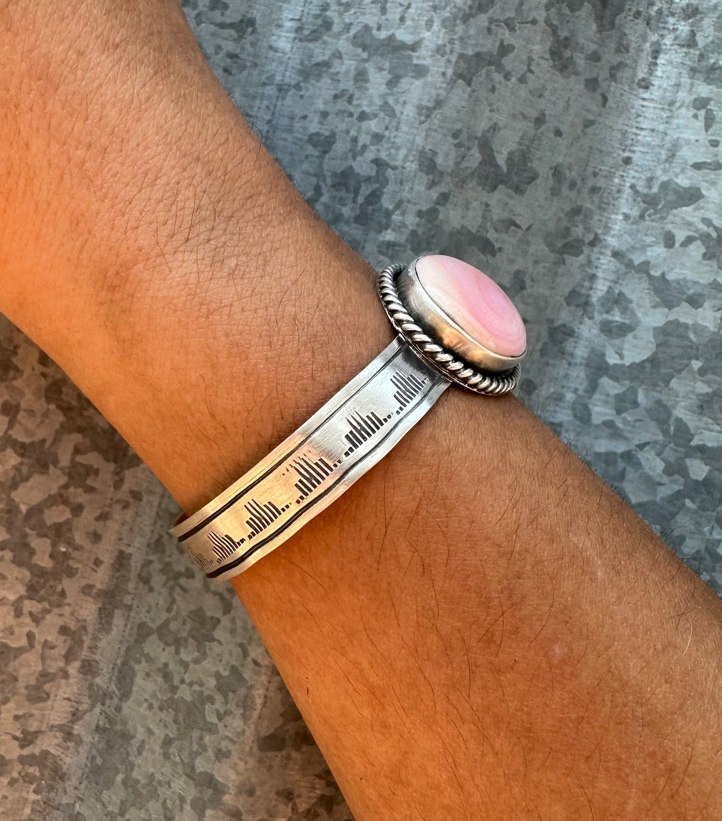 PINK CONCH CUFF