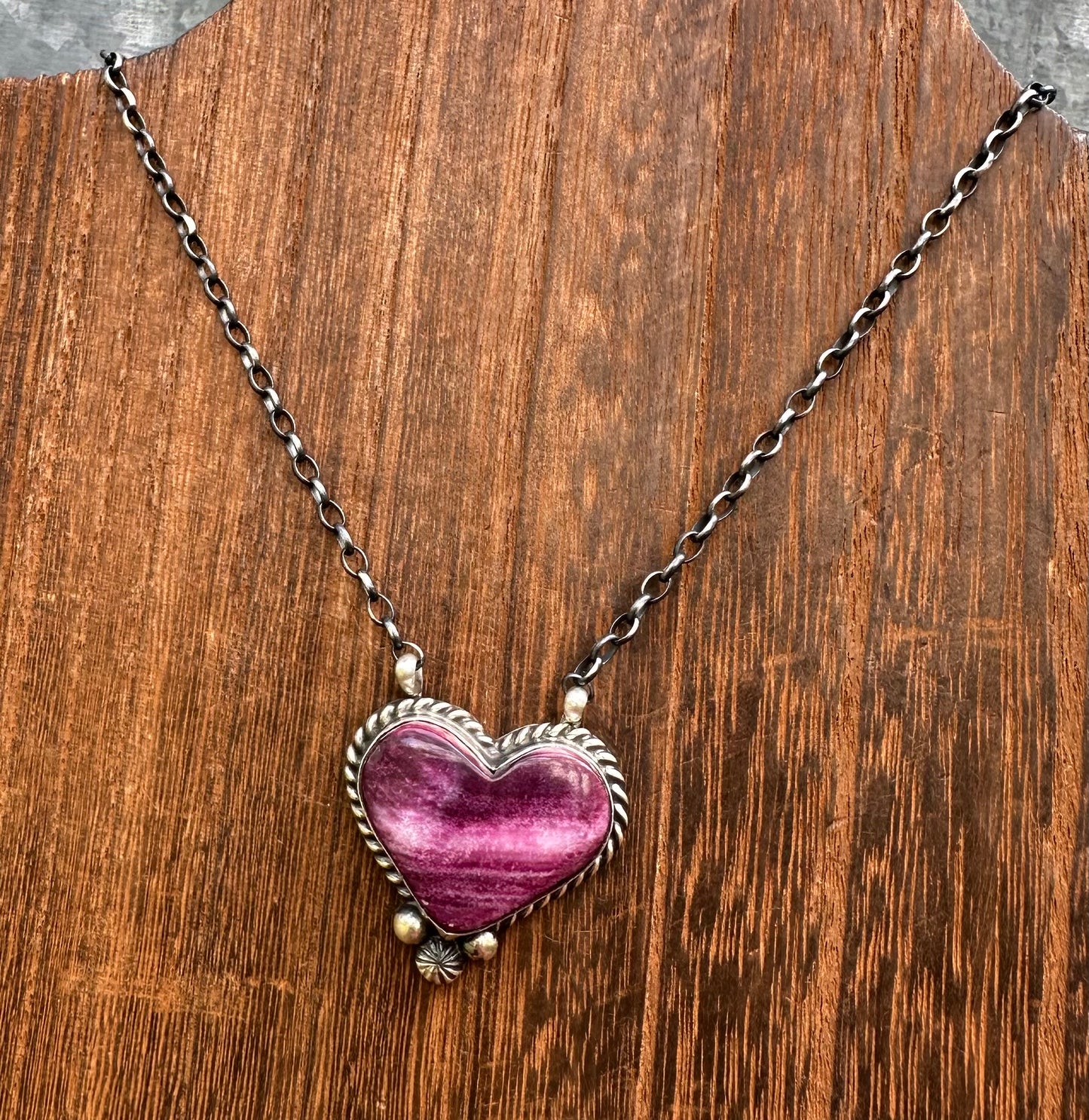 16” PURPLE SPINY OYSTER HEART NECKLACE