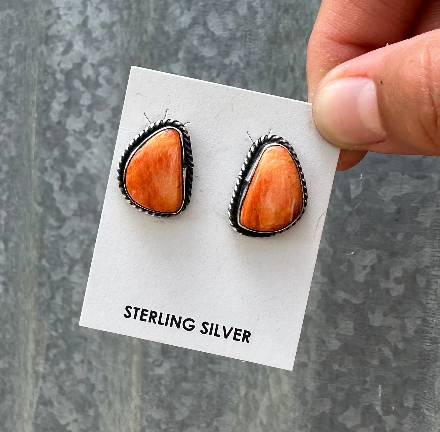 ORANGE SPINY OYSTER STUDS