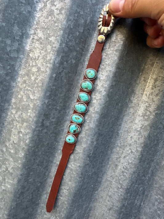 KINGMAN TURQUOISE 7 STONE LEATHER BRACELET