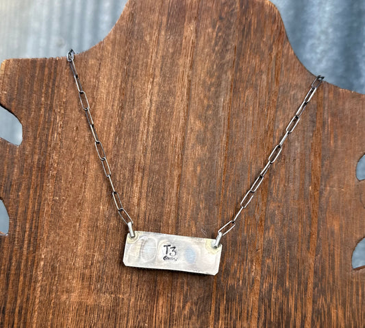 18” WHITE BUFFALO BAR NECKLACE