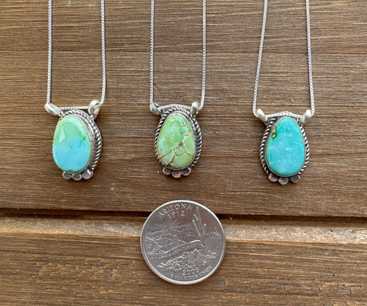 18” SONORAN GOLD TURQUOISE NECKLACE