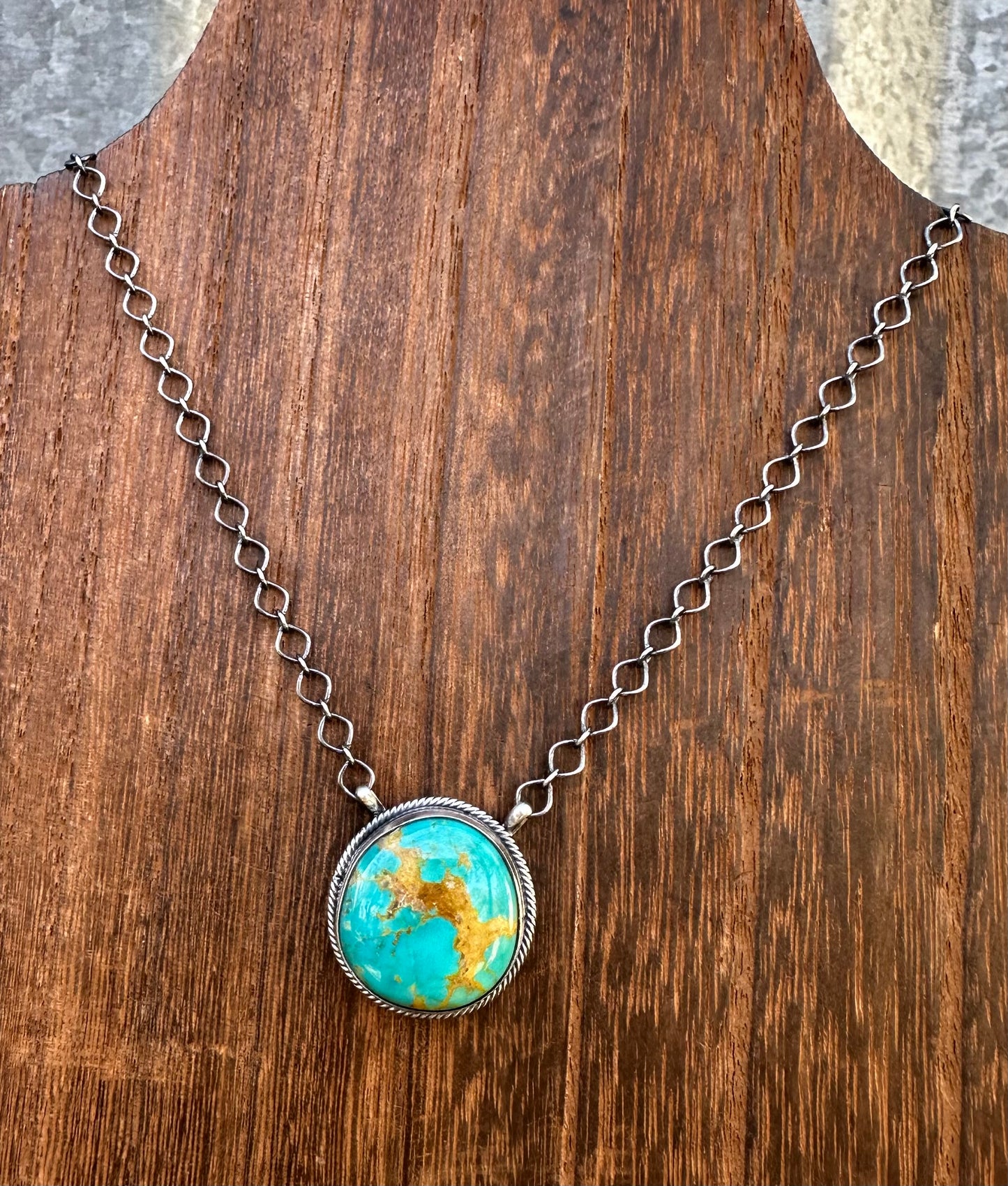 18” KINGMAN TURQUOISE NECKLACE
