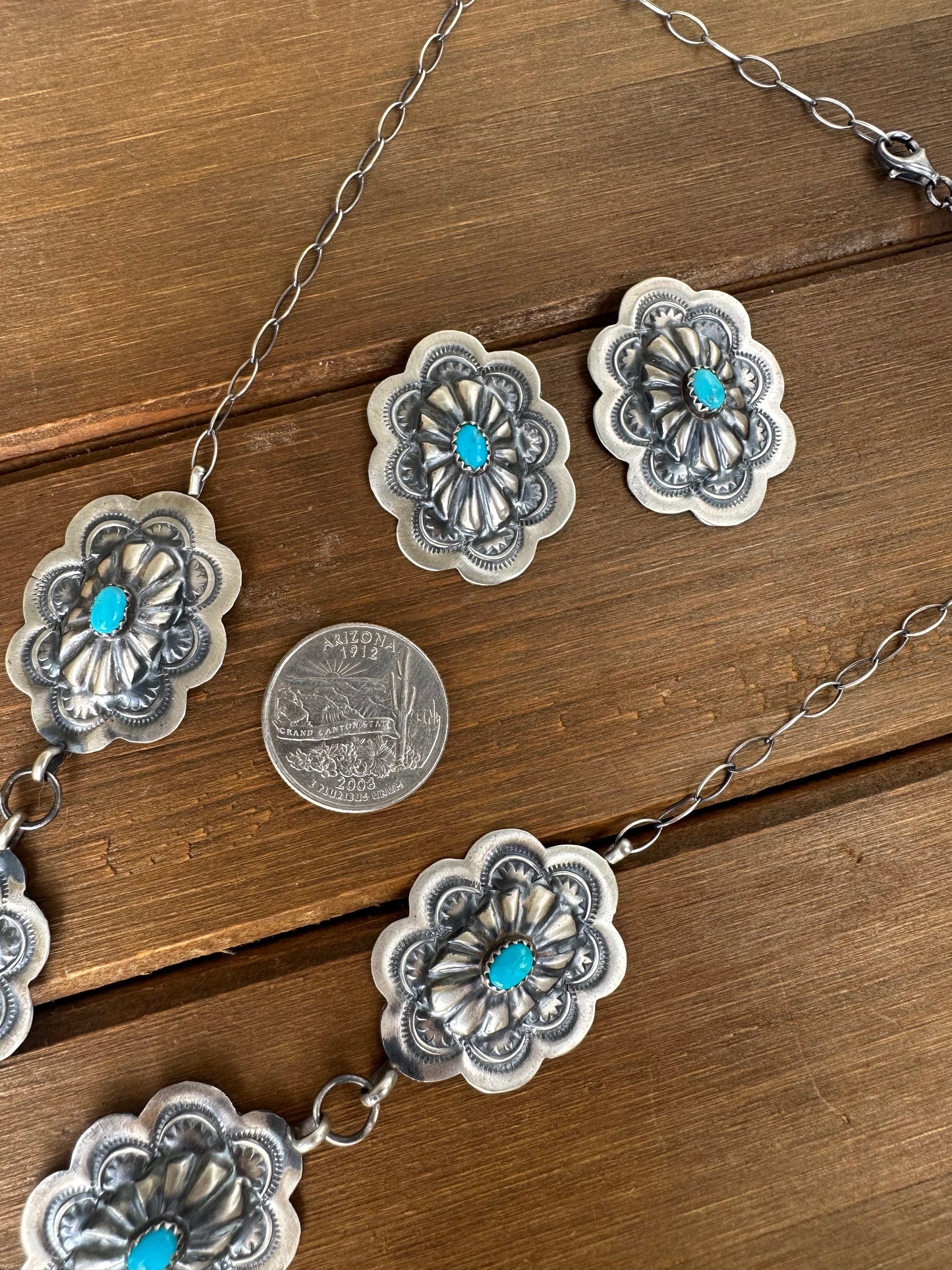 KINGMAN TURQUOISE CONCHO LARIAT NECKLACE SET