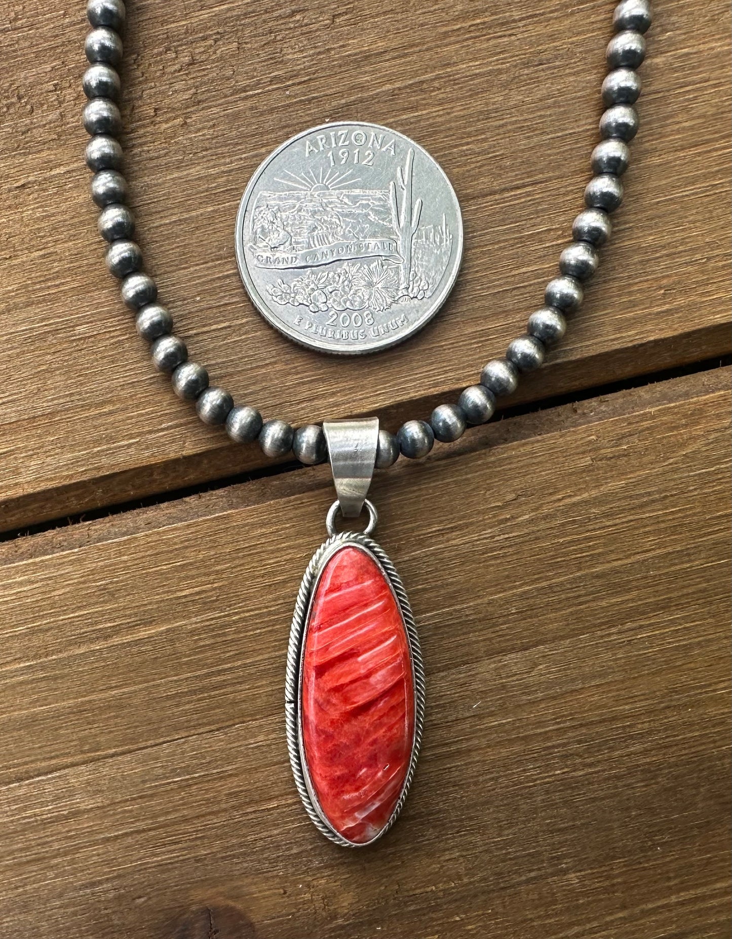 5MM BALE RED SPINY OYSTER PENDANT