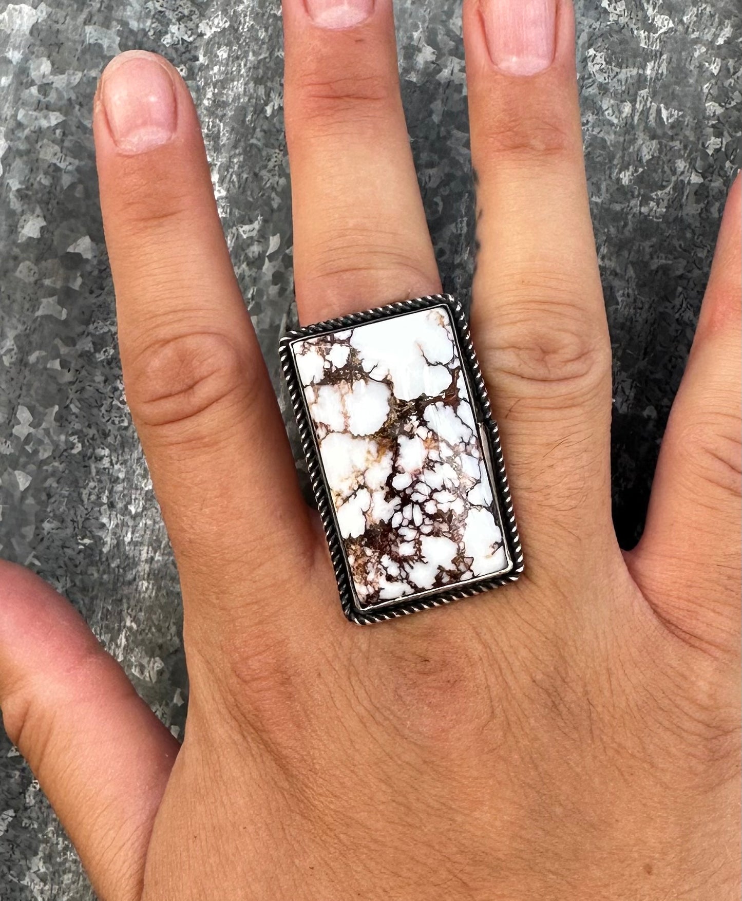 WILD HORSE VARISCITE BAR ADJUSTABLE STATEMENT RING