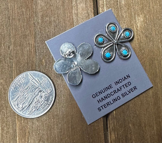 KINGMAN TURQUOISE FLOWER STUDS
