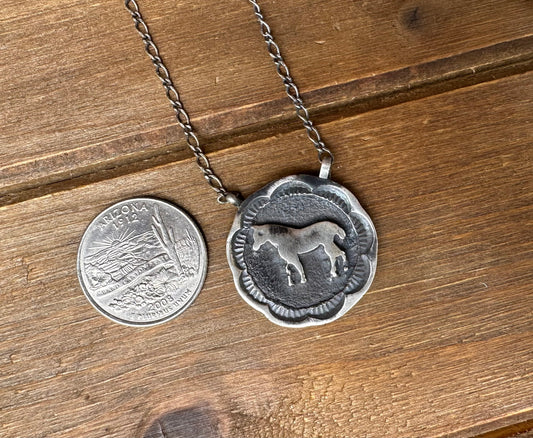 18” HORSE SHOWCASE NECKLACE