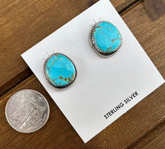 KINGMAN TURQUOISE STUDS